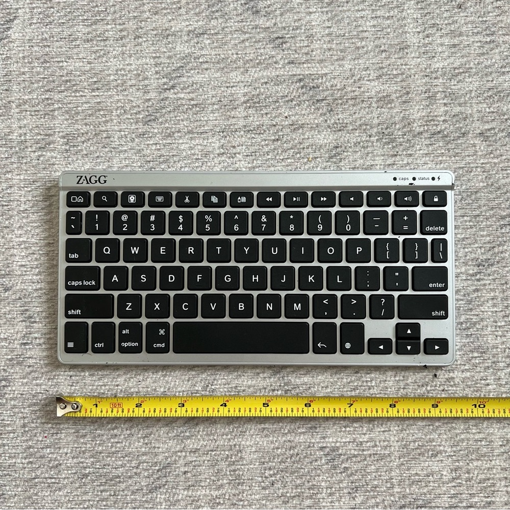 Zagg Bluetooth Keyboard And Case For Apple IOS & Android - Picture 8 of 9